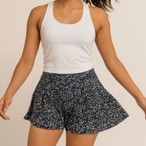 YUMI FLORAL SHORT SIZE 10/12